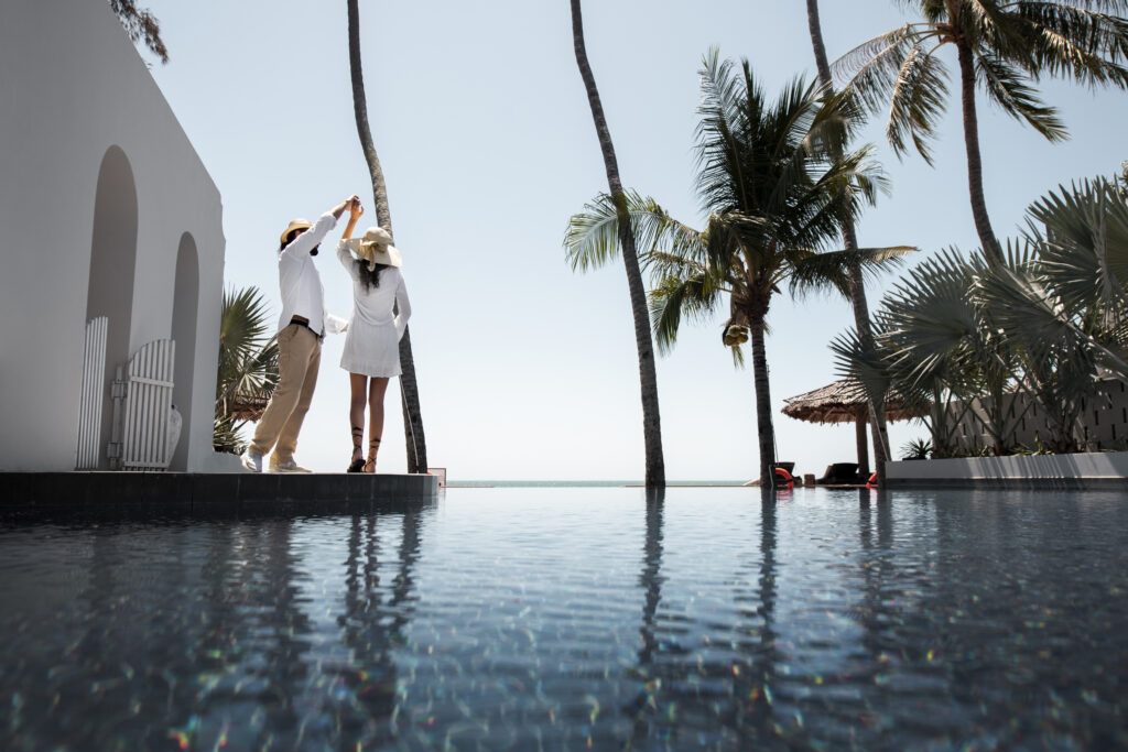 Condominio de lujo en Tulum con alberca infinity y vista al mar Caribe